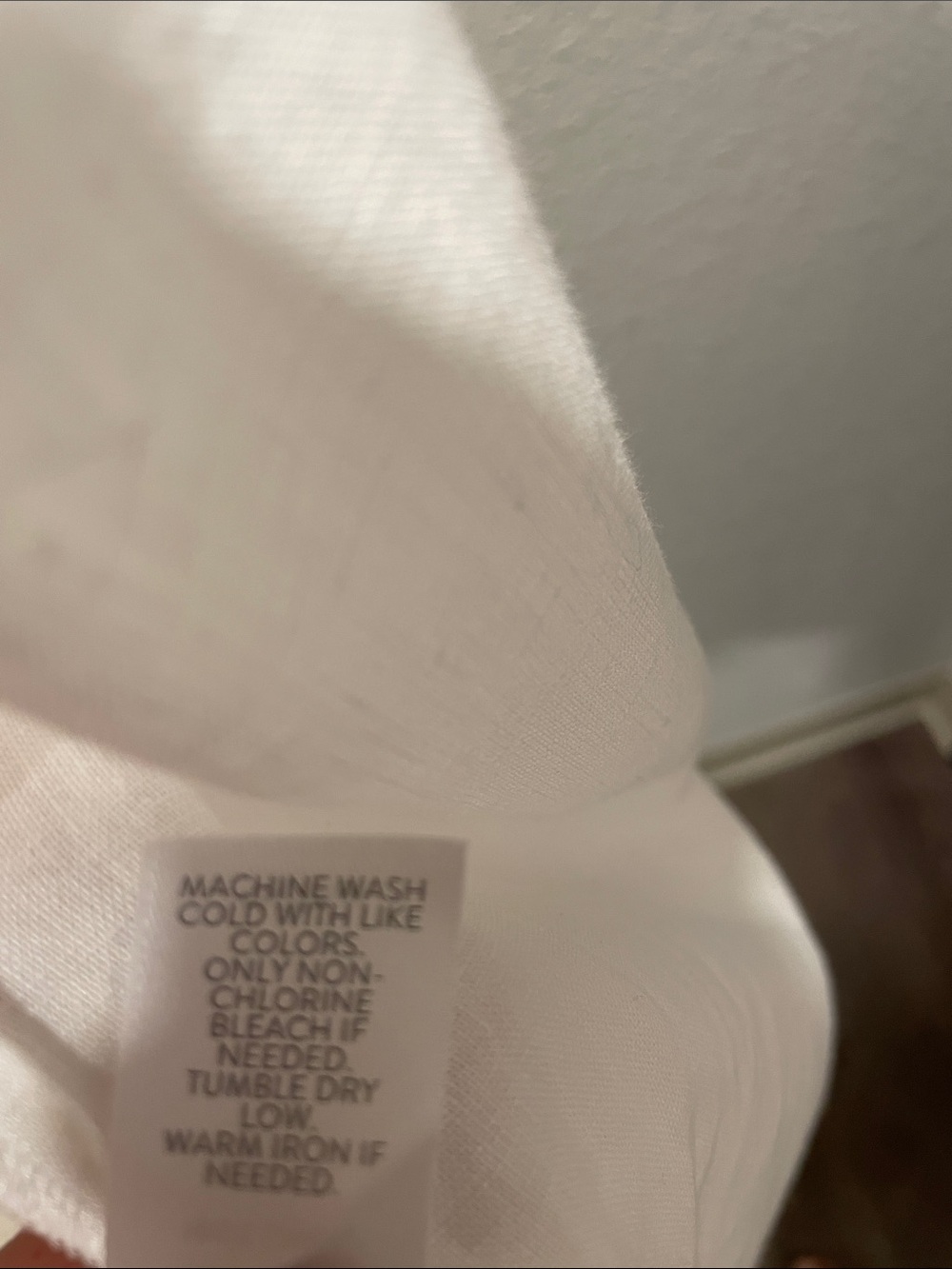 J.Jill LOVE LINEN White Linen Classic button down Shirt.
Size - SMALL - Picture 11 of 13
